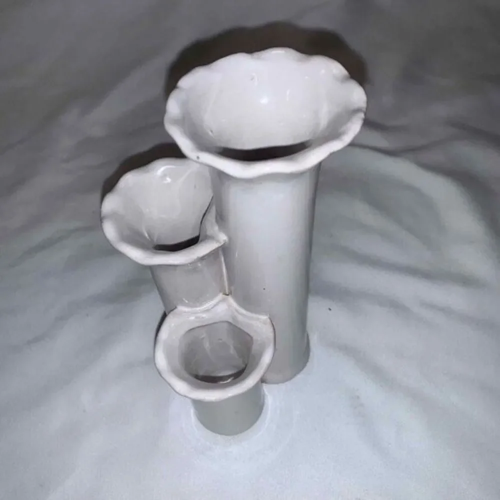 Vase White Pottery Napa Home and Garden 6 Inch‎ 3 Bud Vase